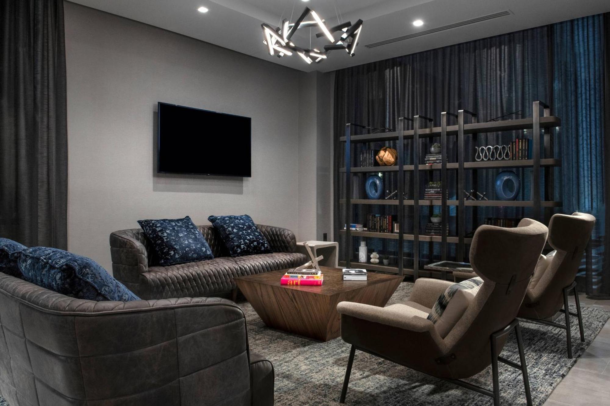 Towneplace Suites By Marriott Boston Medford Eksteriør billede